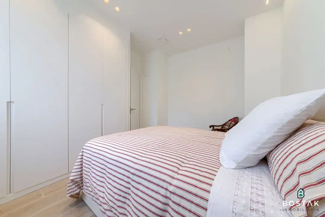 Habitación de Ático de alquiler en Bilbao  con Calefacción, Terraza y Balcón