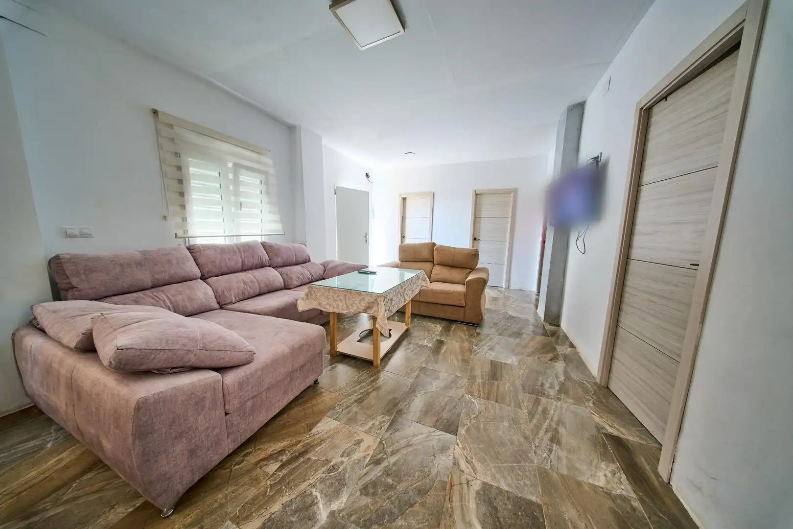 Sala d'estar de Casa o xalet en venda en Granada