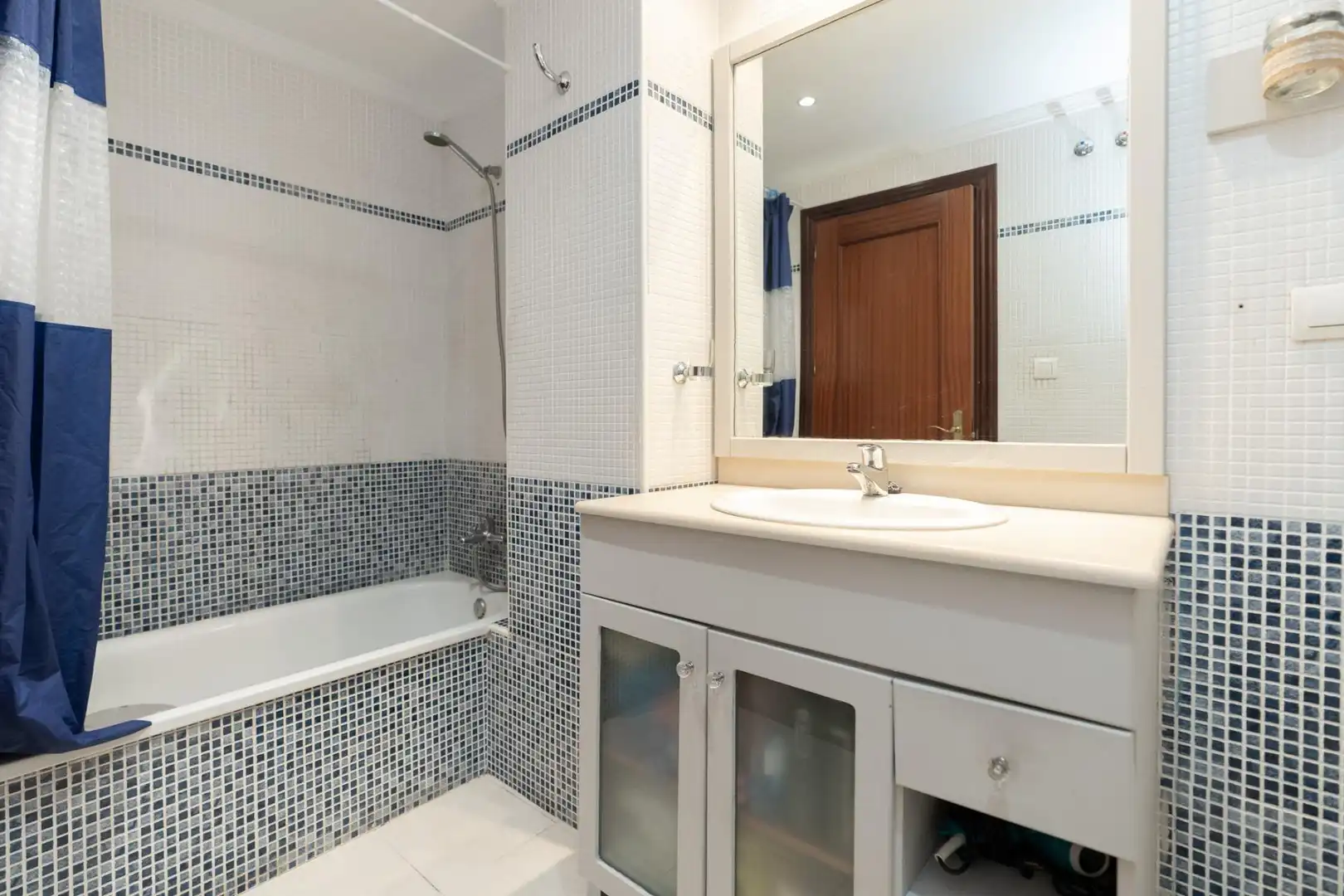 Bany de Pis en venda en Motril amb Aire condicionat i Balcó