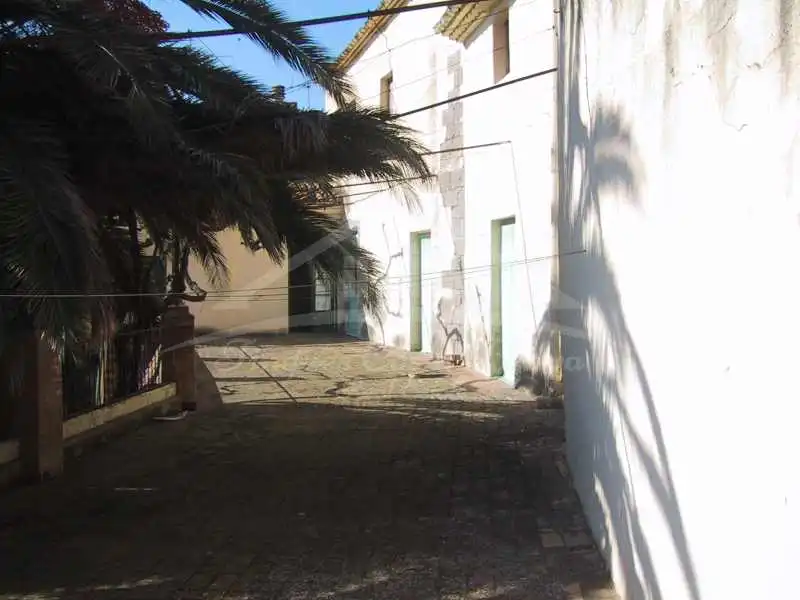 Casa rustica con giardino in vendita a Castelló d'Empúries, imagen 10