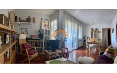 Living room of Flat for sale in Sabadell  with Heating, Parquet flooring and Balcony