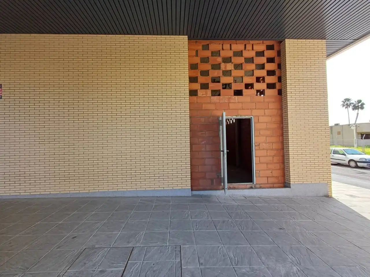 Commercial properties for rent in Huelva