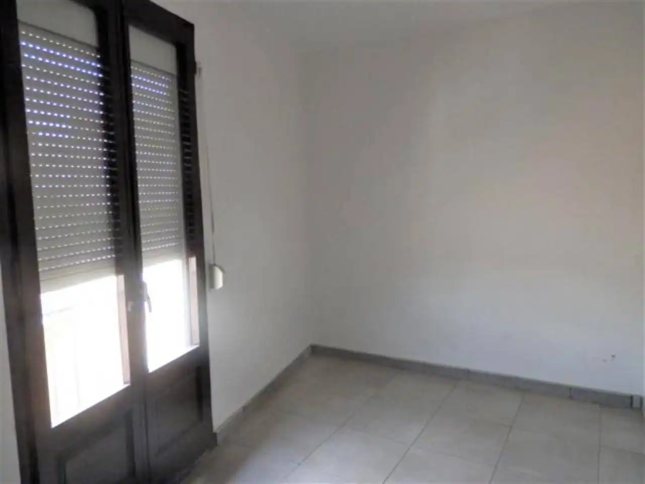 Wohnung zum Verkauf in Roda de Ter mit Heizung, Balkon und Alarm