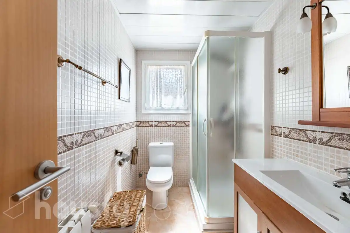 Baño de Casa o chalet en venta en Calafell con Aire acondicionado, Calefacción y Jardín privado