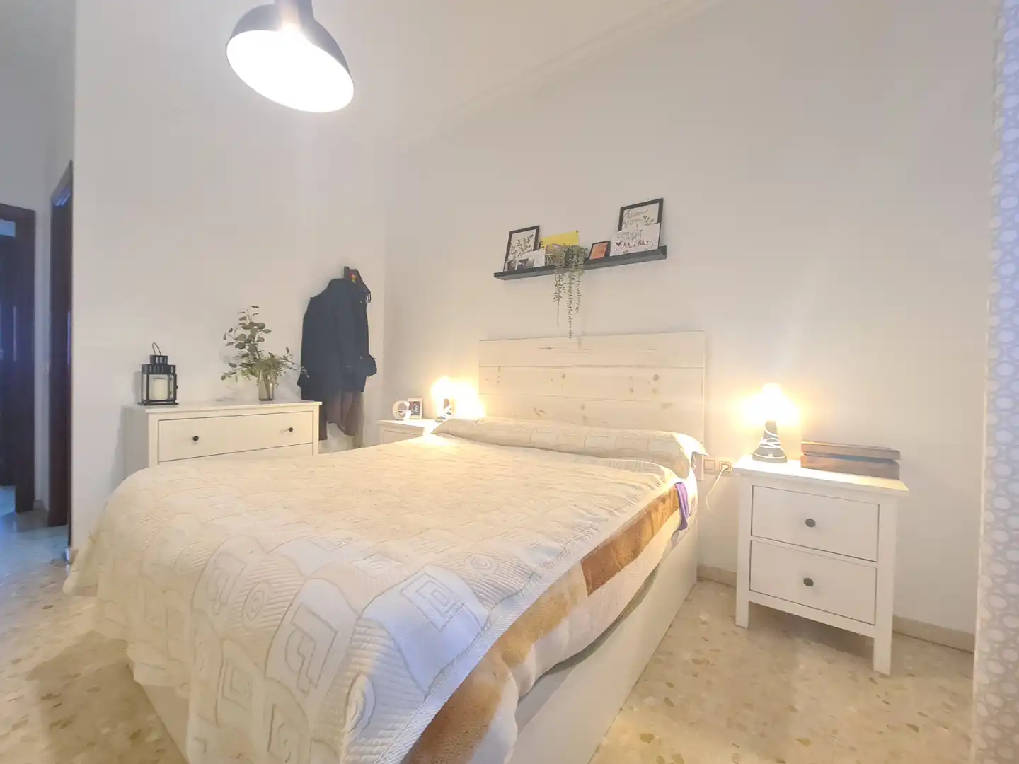 Bedroom of Detached homes for sale in Sevilla  with Air Conditioner, Terrace and Balcony