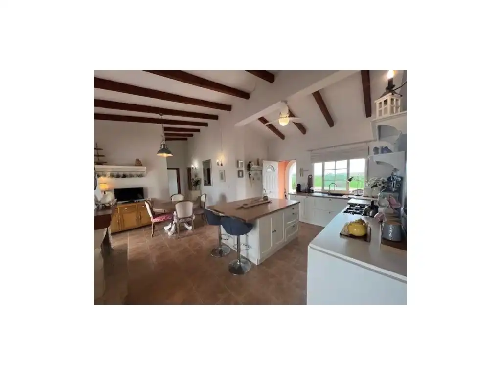 Cocina de Casa o chalet en venta en Dolores con Aire acondicionado, Jardín privado y Piscina