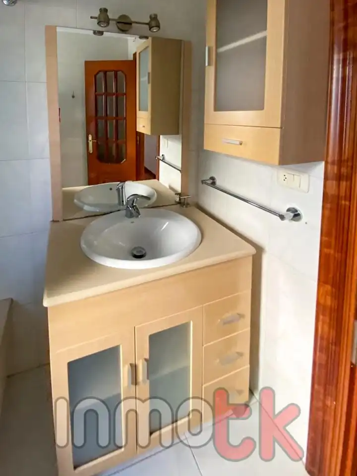 Baño de Piso en venta en A Coruña Capital  con Parquet y Trastero