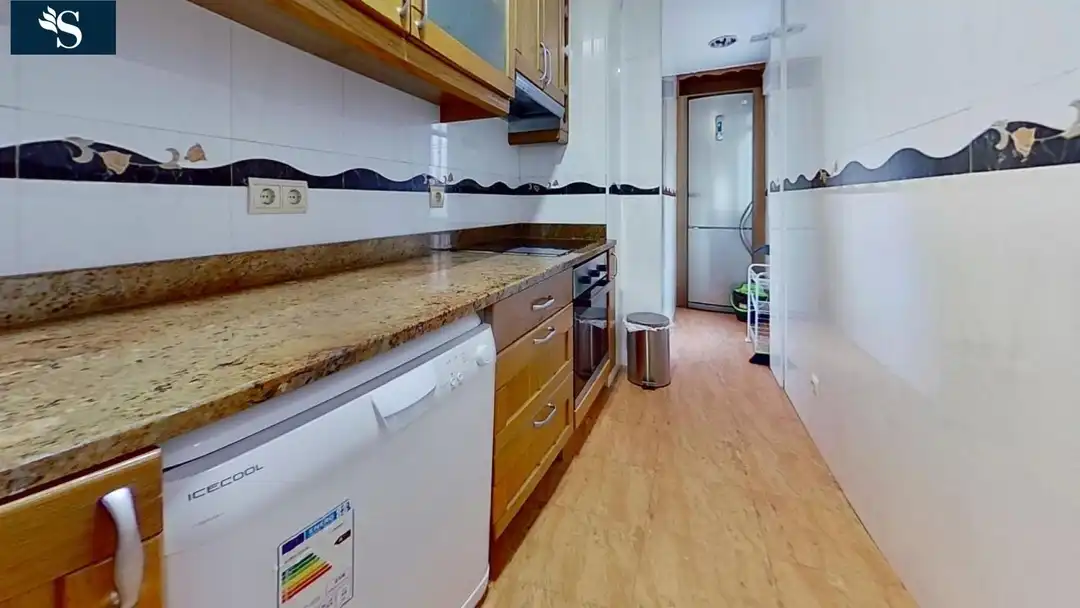 Kitchen of Flat for rent in Madrid  with Air Conditioner, Heating and Terrace