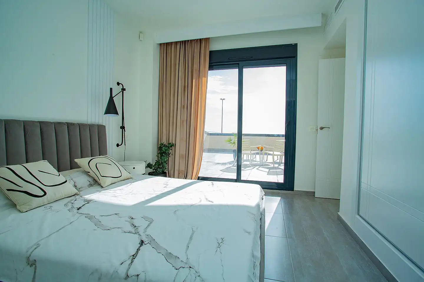 Dormitori de Casa o xalet en venda en Torrevieja amb Aire condicionat, Calefacció i Jardí privat