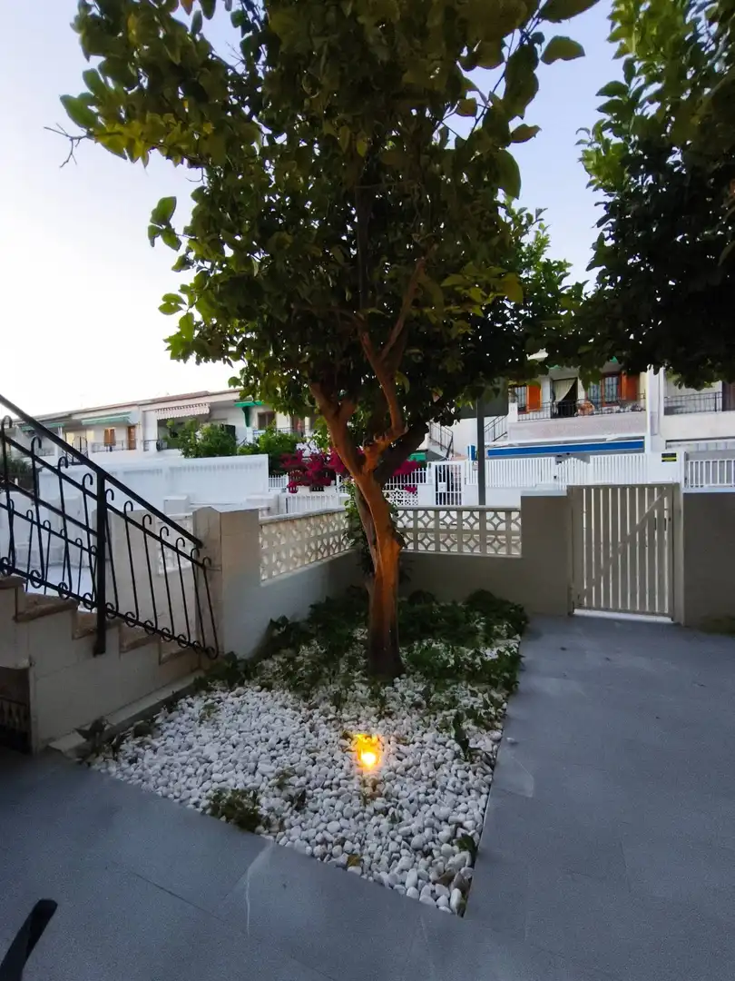 Terrassa de Casa o xalet en venda en San Pedro del Pinatar amb Moblat