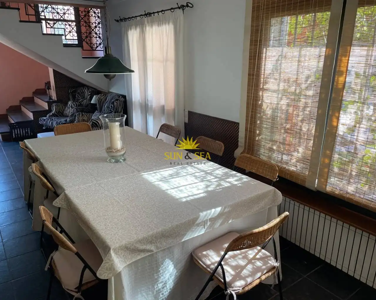 Dining room of Houses for rent in Benidorm  with Air Conditioner, Private garden and Terrace