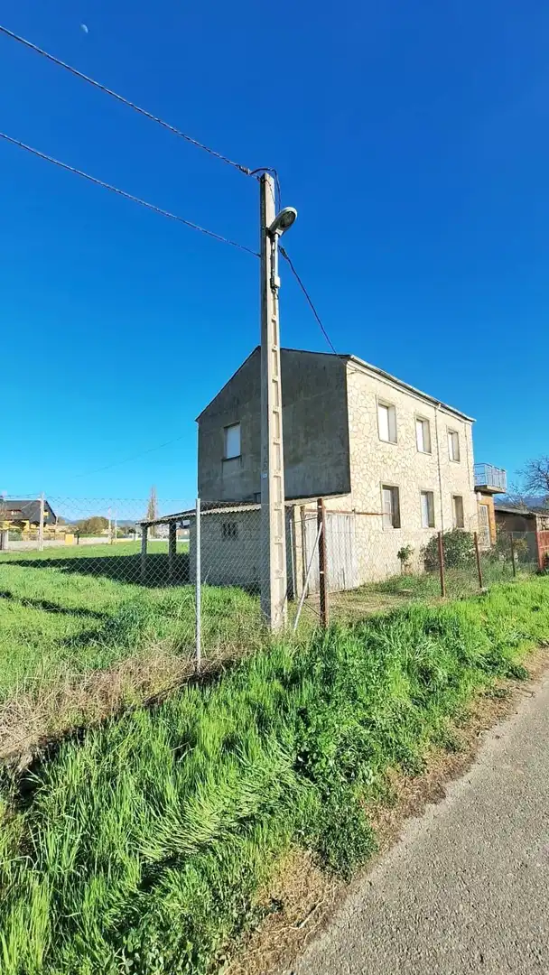 Vista exterior de Casa o xalet en venda en Ponferrada