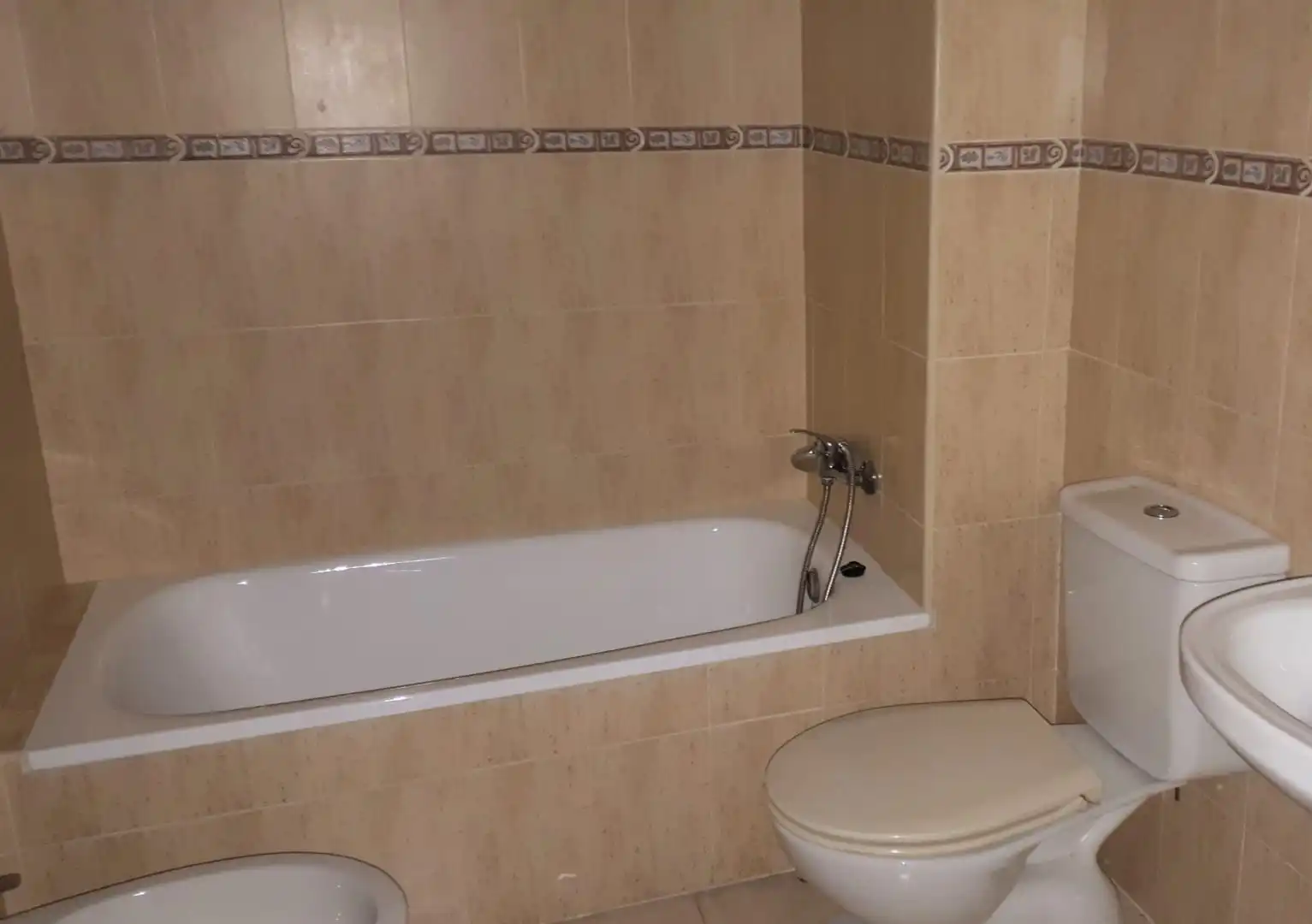 Bany de Pis en venda en Coria del Río