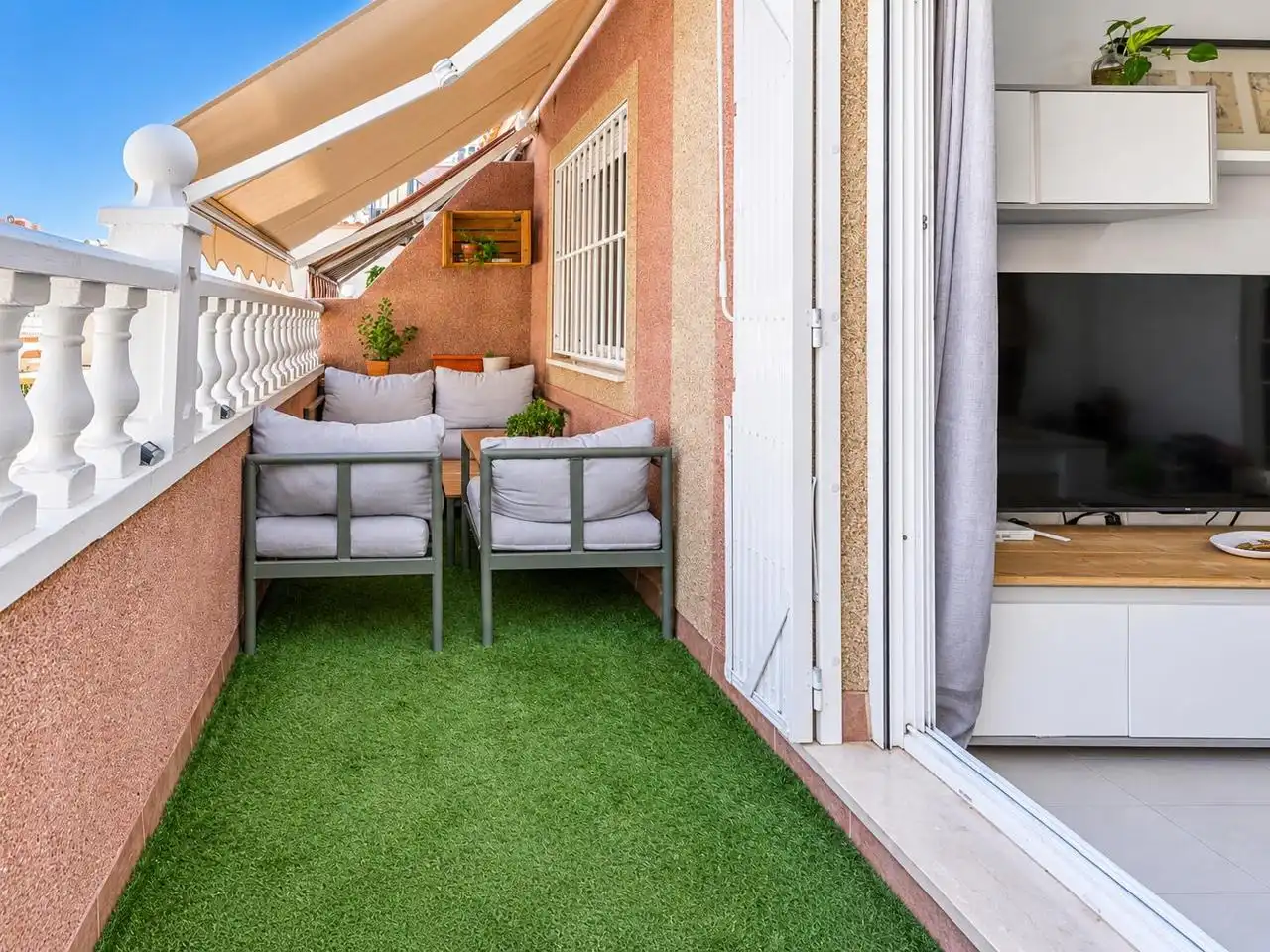Casa aparellada amb piscina en venda a Calle de Creta, imagen 26