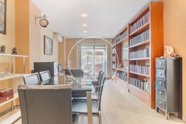 Piso en Alquiler en Av. d'Ausiàs March en Malilla