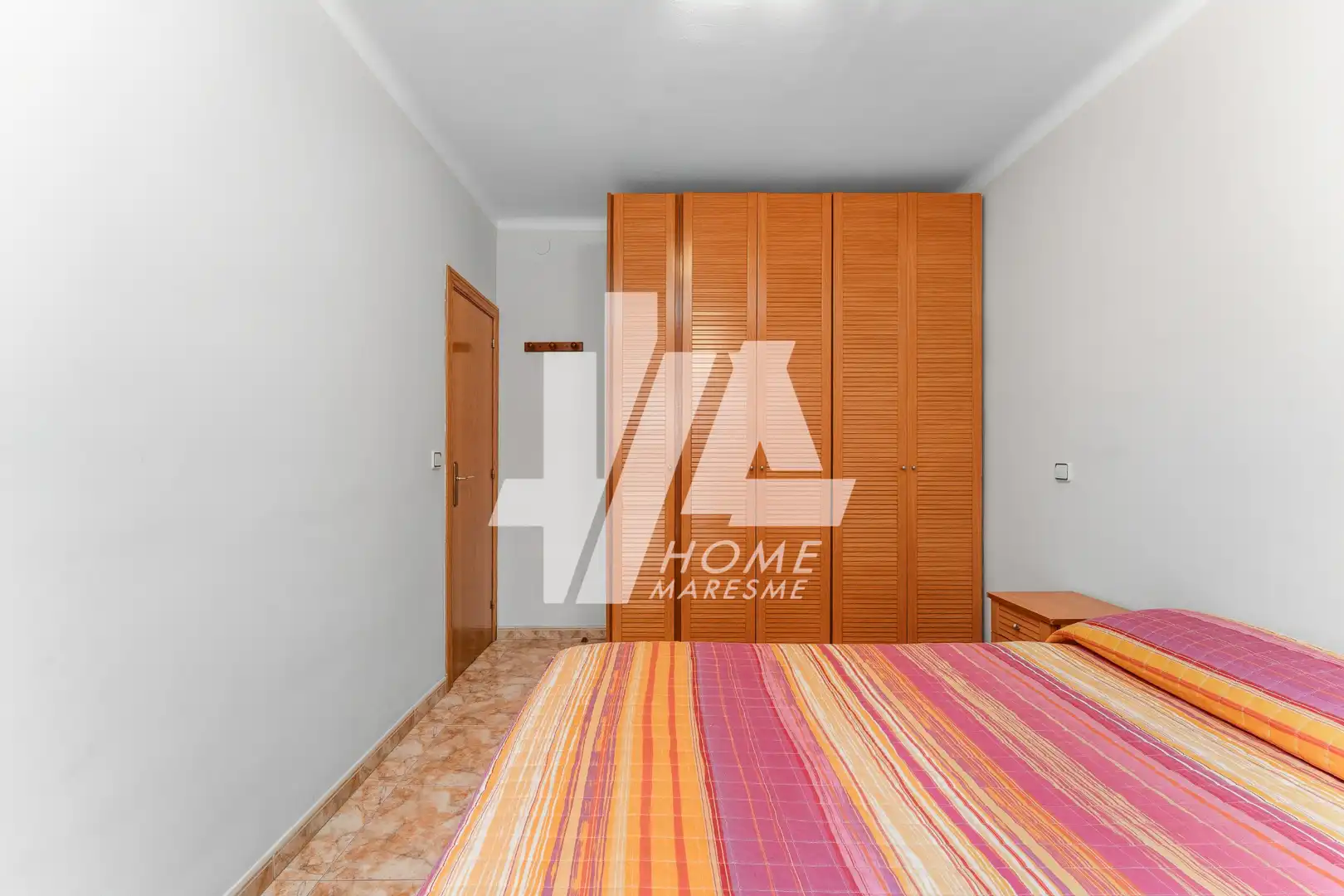 Schlafzimmer von Erdgeschoss zum Verkauf in Sant Adrià de Besòs mit Klimaanlage, Heizung und Abstellraum