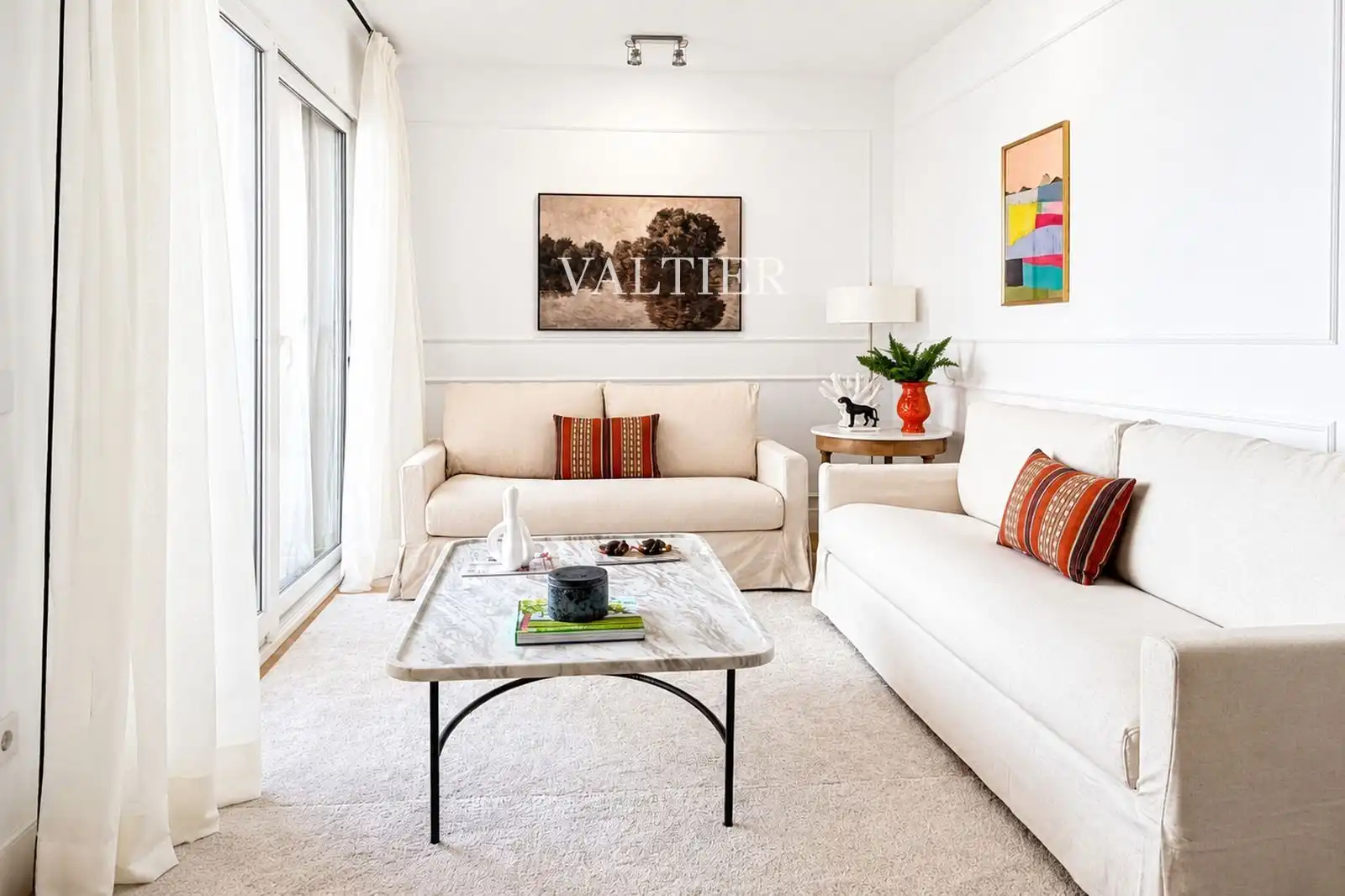 Living room of Flat for sale in Madrid  with Air Conditioner, Heating and Terrace