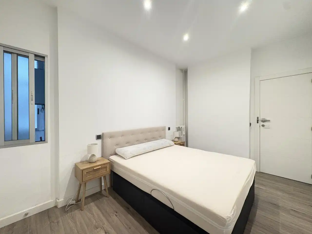 Flat for rent in Paseo de las Acacias, Acacias