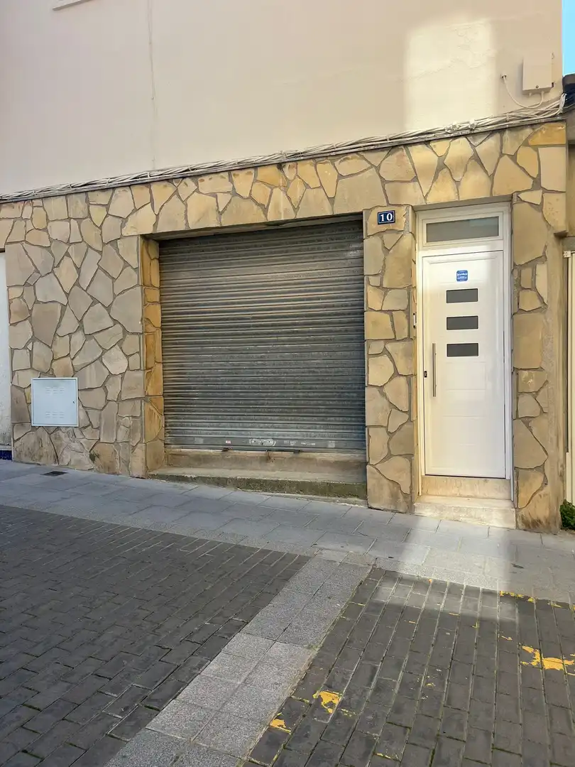 Local de lloguer a Gelida
