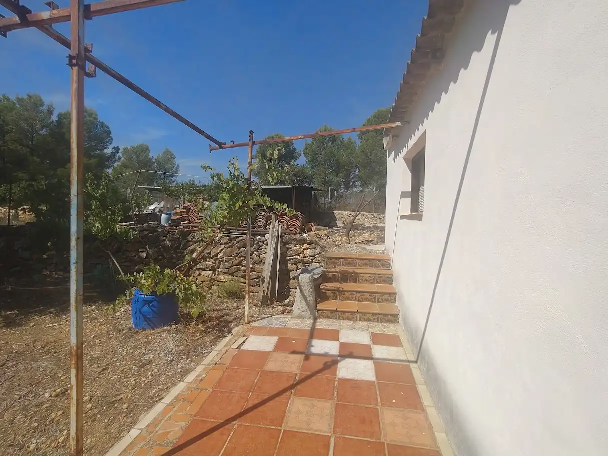 Country homes for sale in Useras /  Les Useres  with Furnished