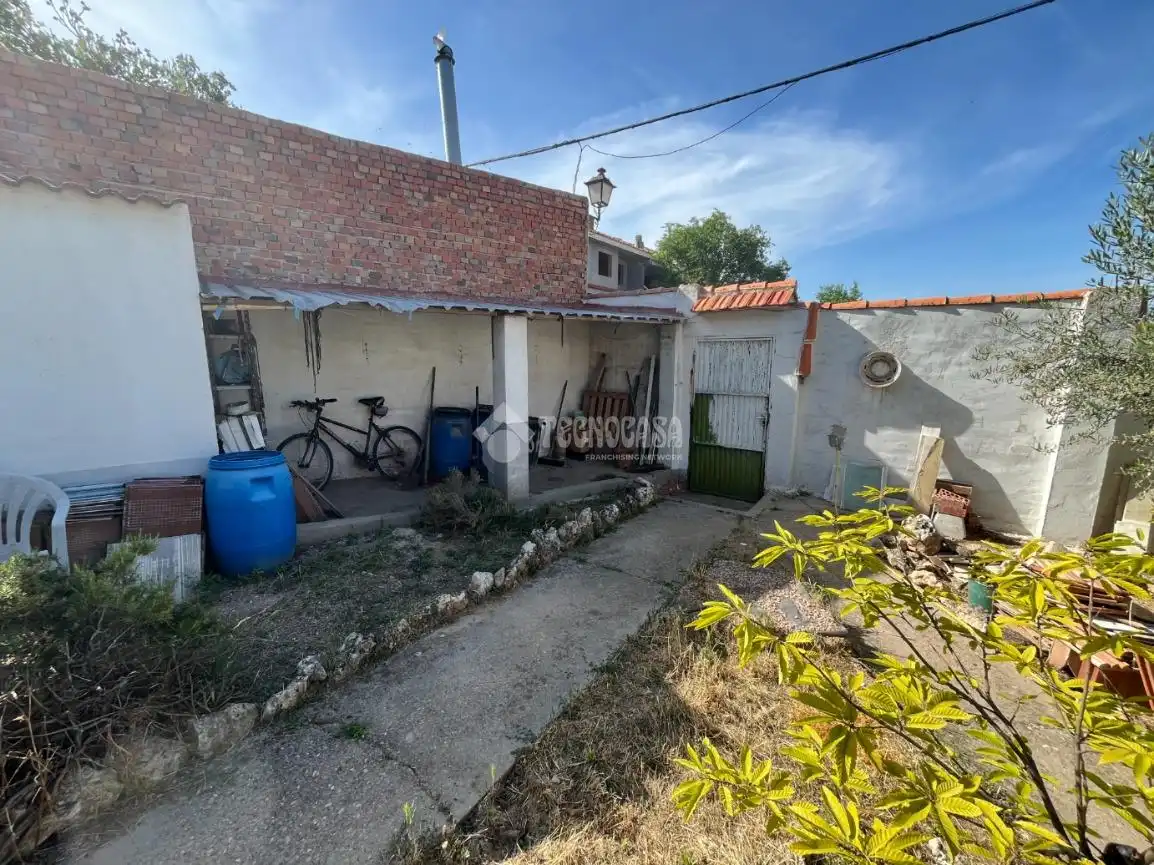 Wohnbaugrundstück zum Verkauf in Torres de la Alameda, imagen 2