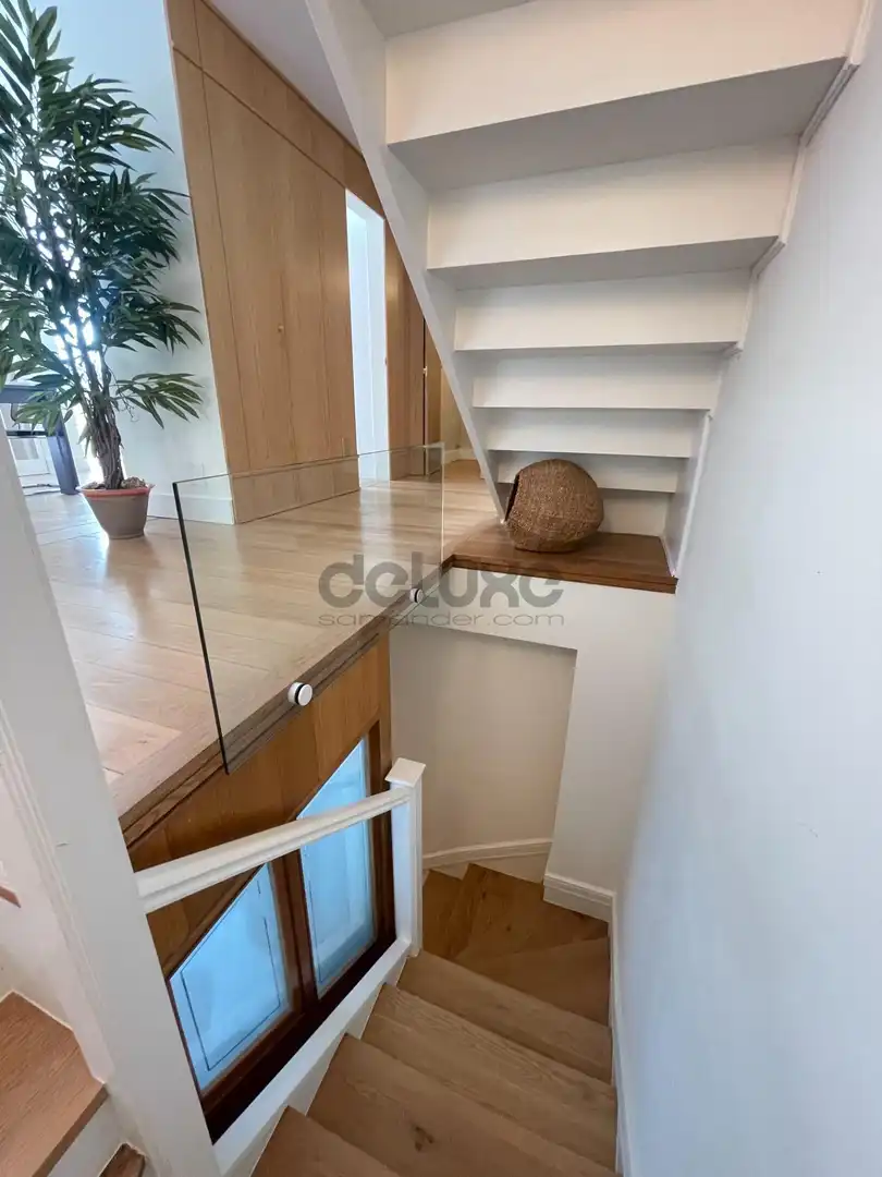 Terraza de Casa o chalet de alquiler en Santander con Calefacción, Jardín privado y Piscina