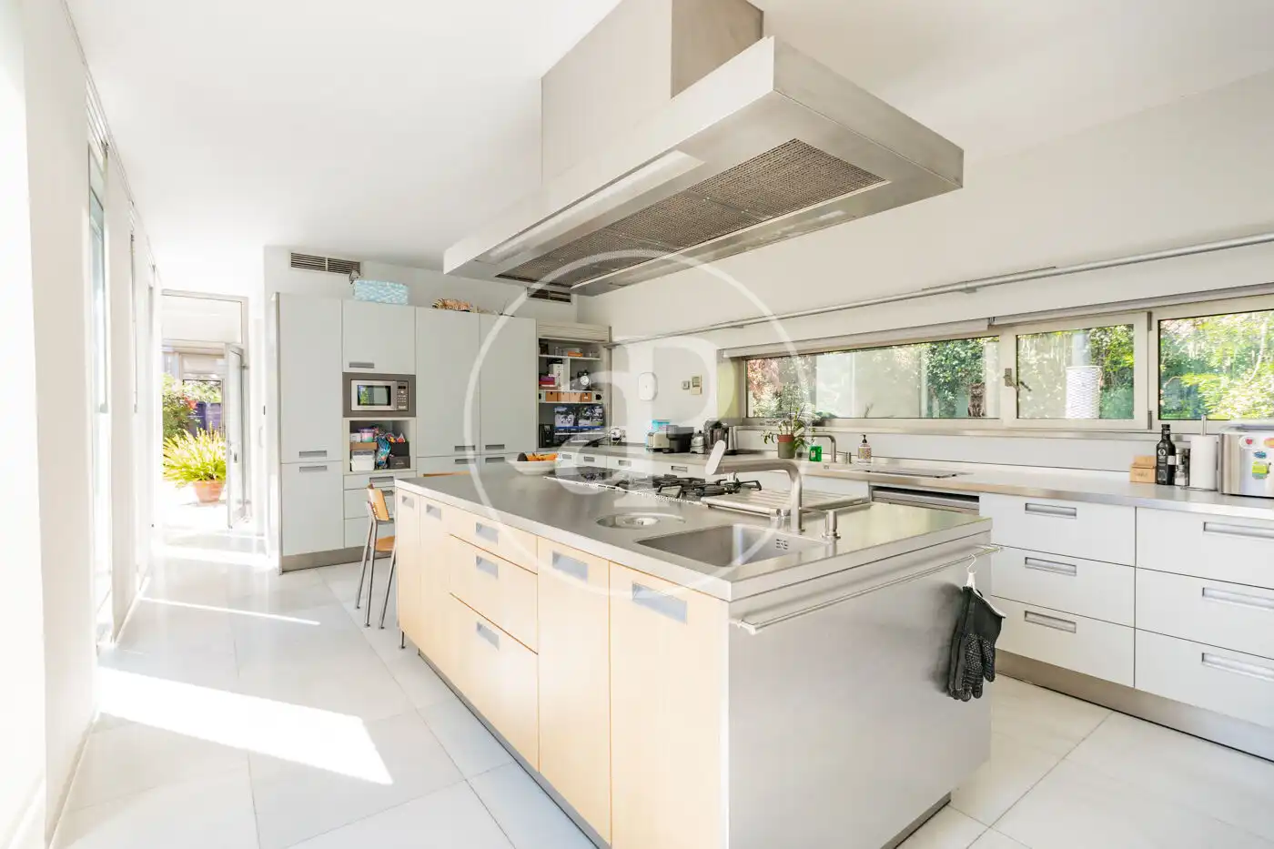 Kitchen of Houses for sale in Madrid  with Air Conditioner, Heating and Private garden