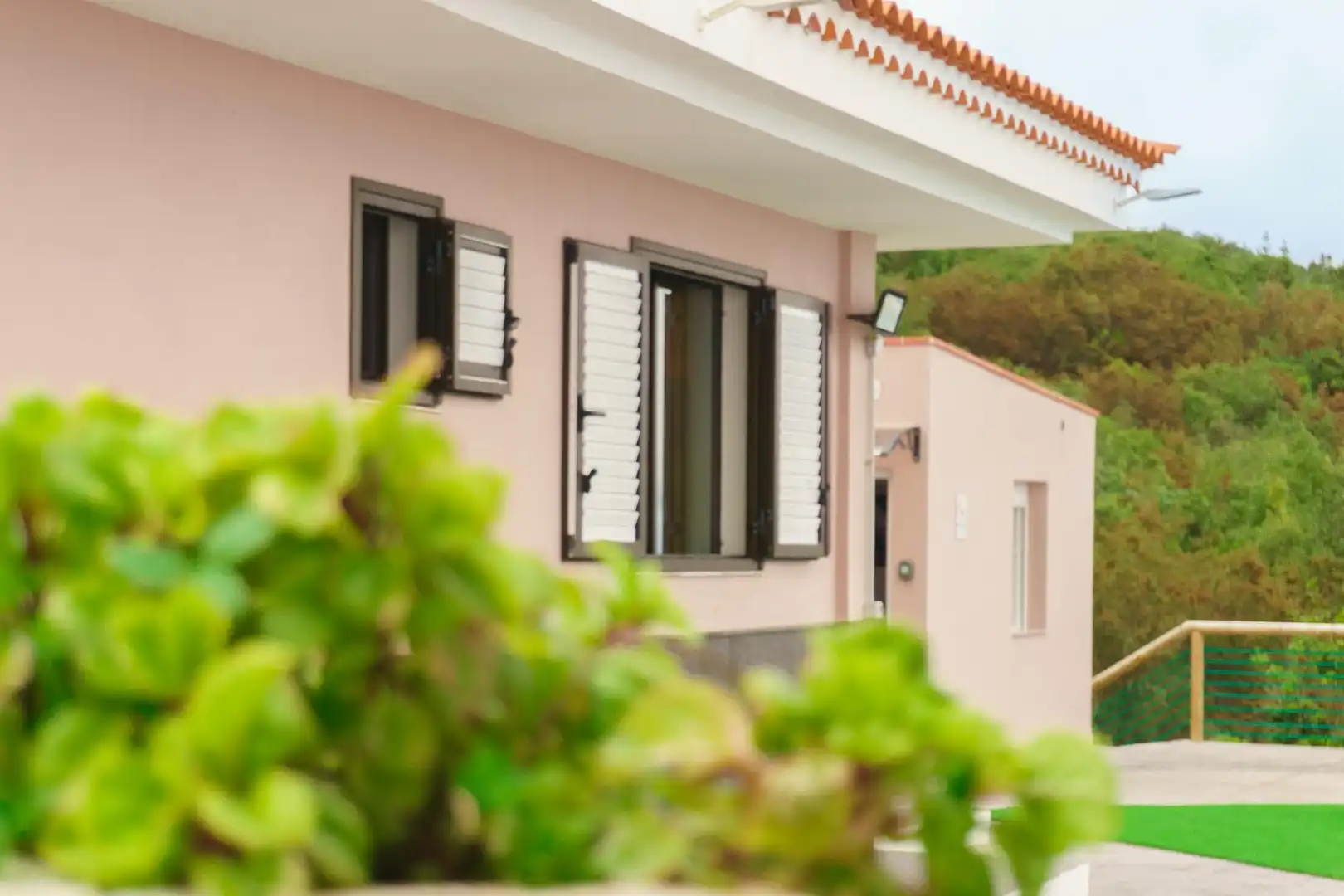 Vista exterior de Casa o xalet en venda en Icod de los Vinos amb Aire condicionat, Calefacció i Jardí privat