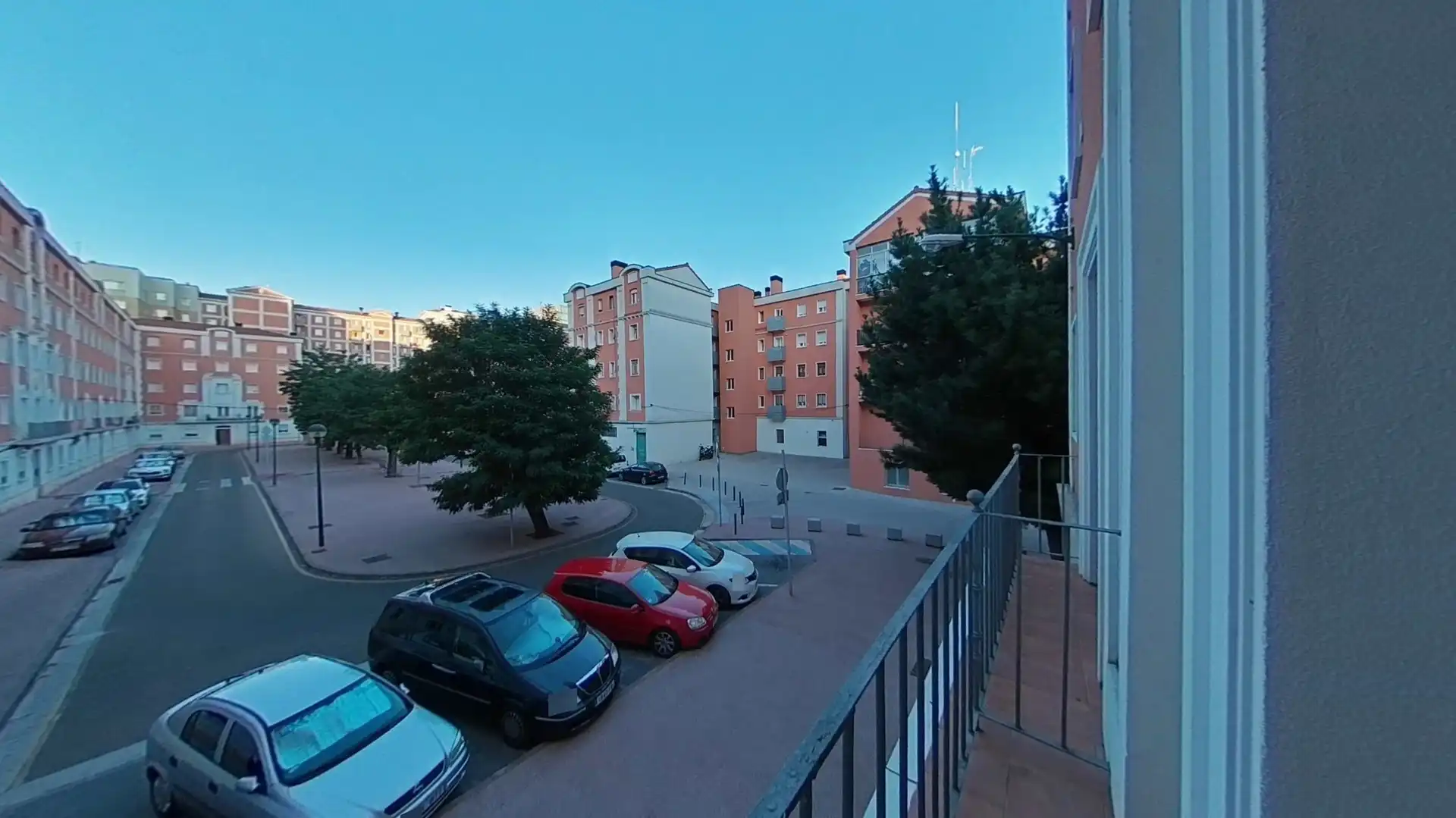 Vista exterior de Piso en venta en Burgos con Parquet
