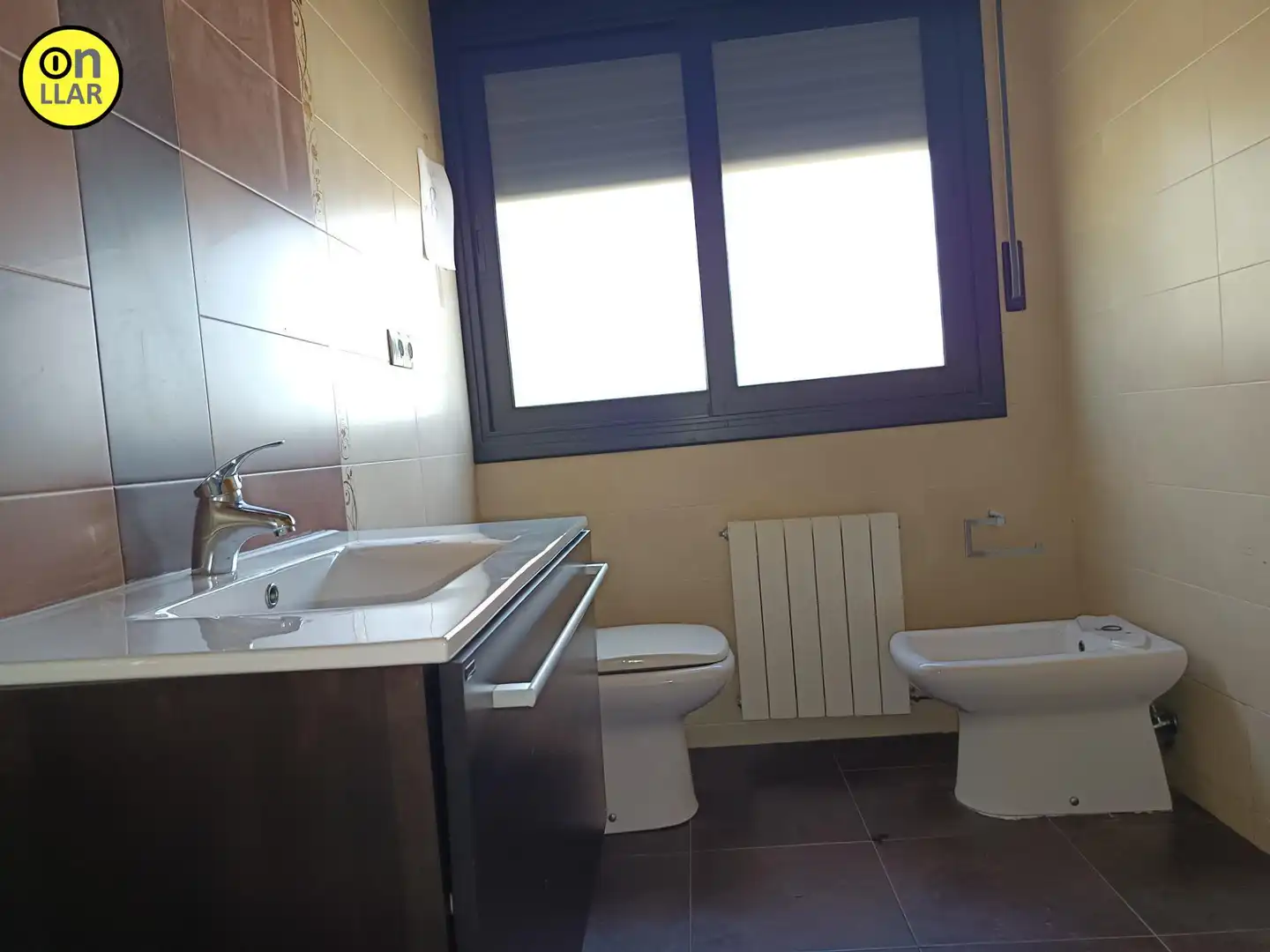 Baño de Casa o chalet en venta en Montmeló con Calefacción, Jardín privado y Terraza