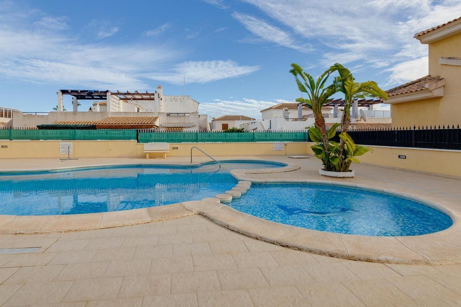Piscina de Casa o chalet en venta en Orihuela con Aire acondicionado, Terraza y Trastero