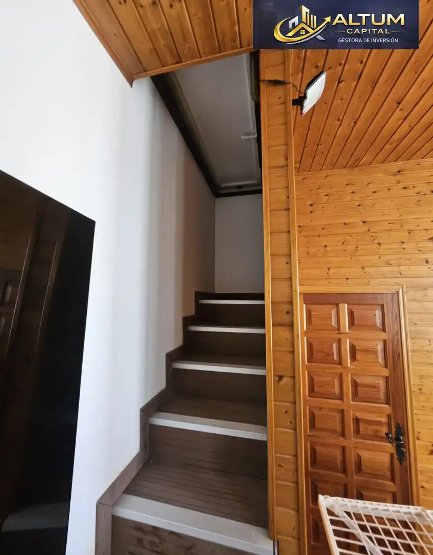 Wohnung zum Verkauf in Arona mit Möbliert, Ofen und Waschmaschine