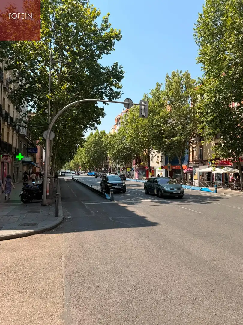 Außenansicht von Wohnung zur Miete in Madrid mit Heizung und Möbliert