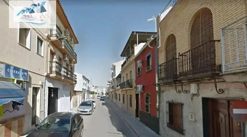Casa amb jardí en venda a Calle RAMON Y CAJAL, imagen 2