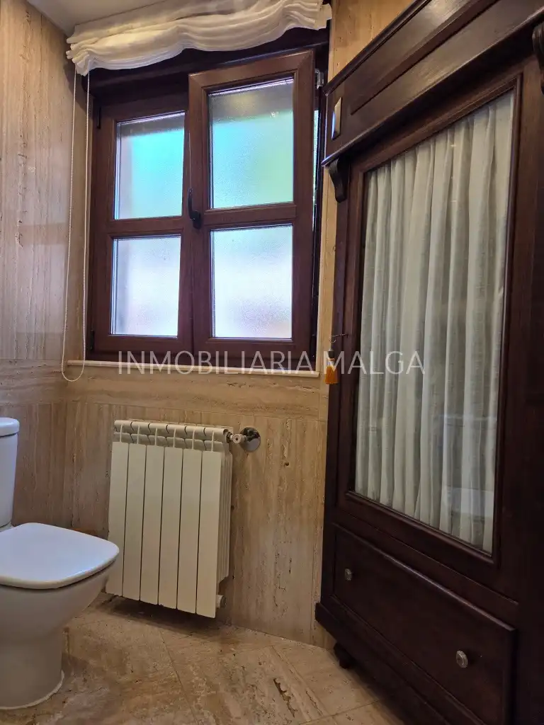 Casa o xalet en venda en Colunga amb Calefacció, Jardí privat i Parquet