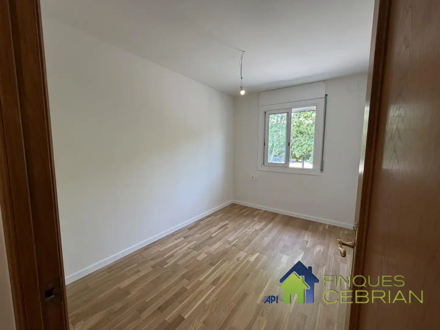 Habitación de Casa adosada de alquiler en Alella con Calefacción, Jardín privado y Terraza