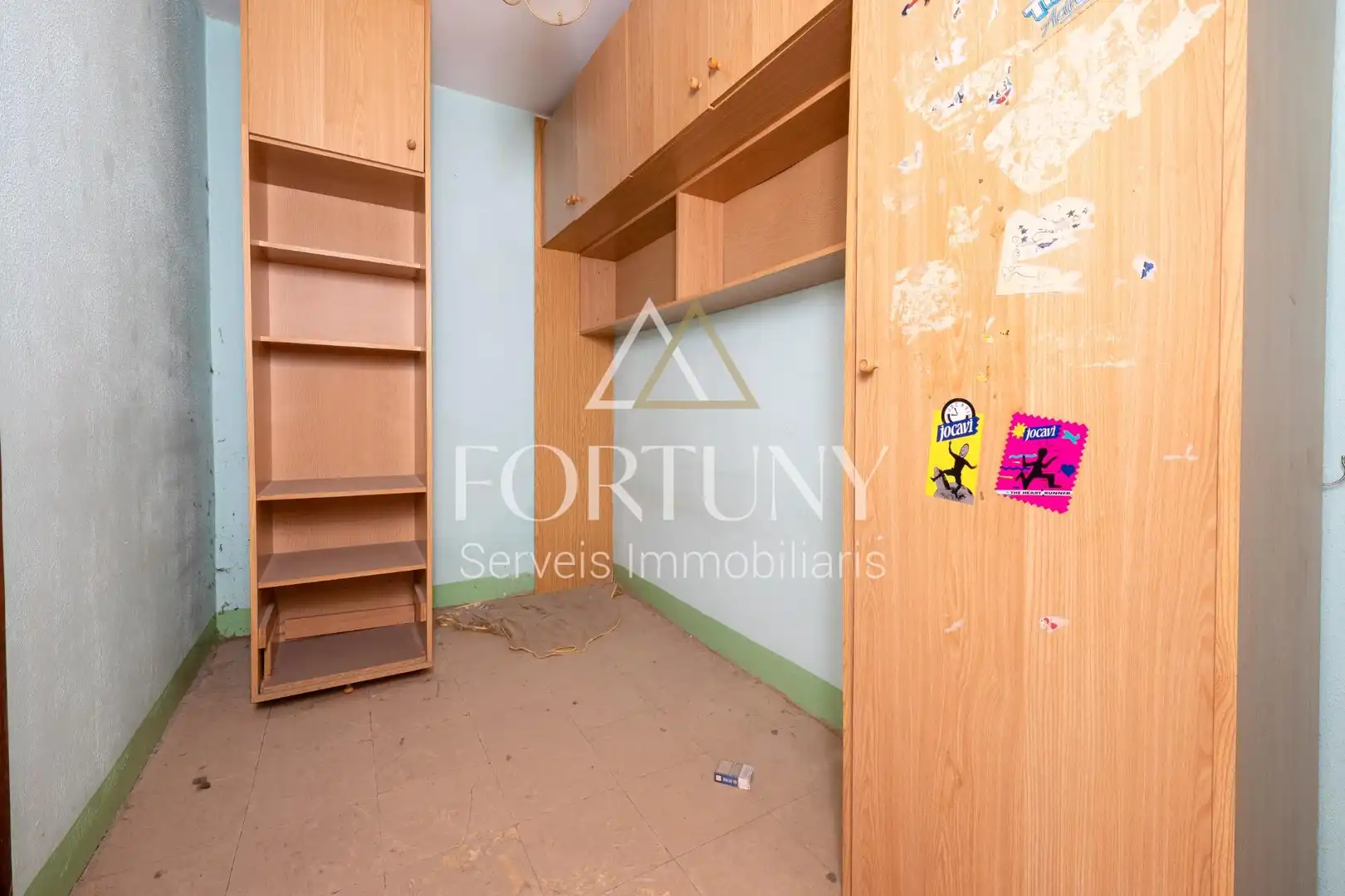 Edificio en venta en TORRES JORDI, L'Espluga de Francolí