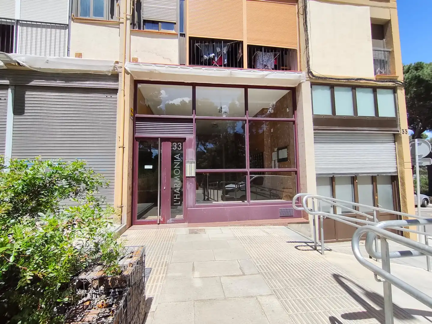 Vista exterior de Pis en venda en Barcelona amb Balcó