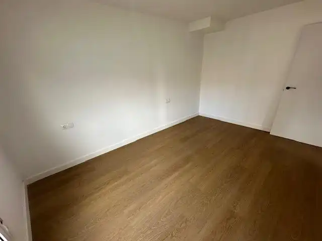 Maisonette zum Verkauf in Badalona mit Klimaanlage und Parkett