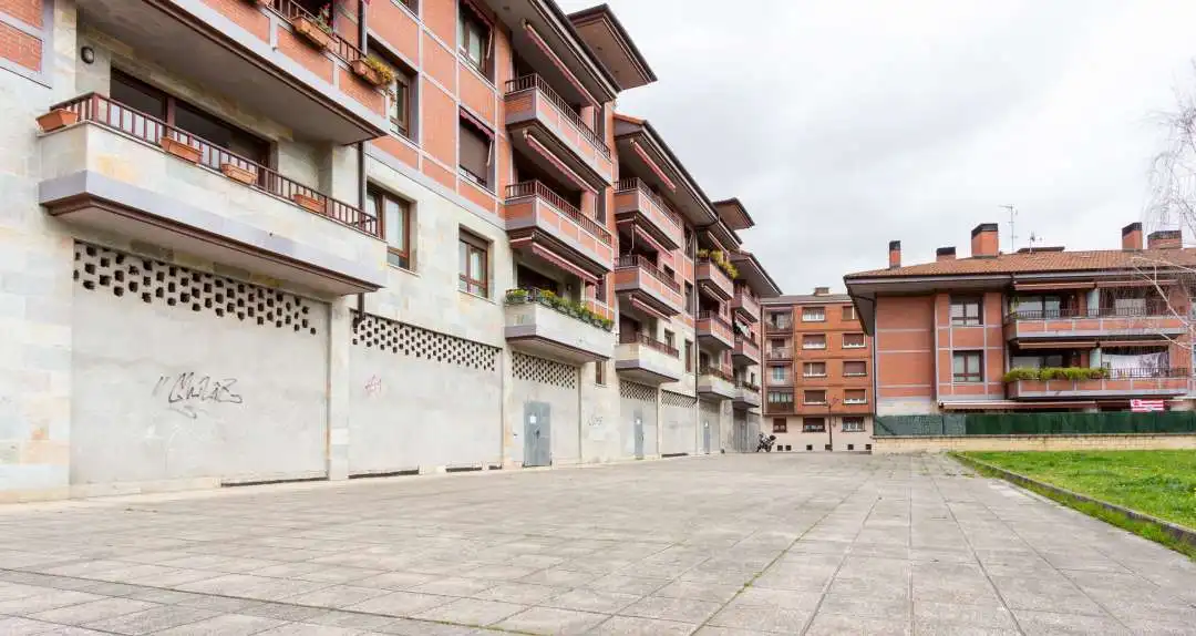 Local comercial en venda a Elorrio, imagen 2