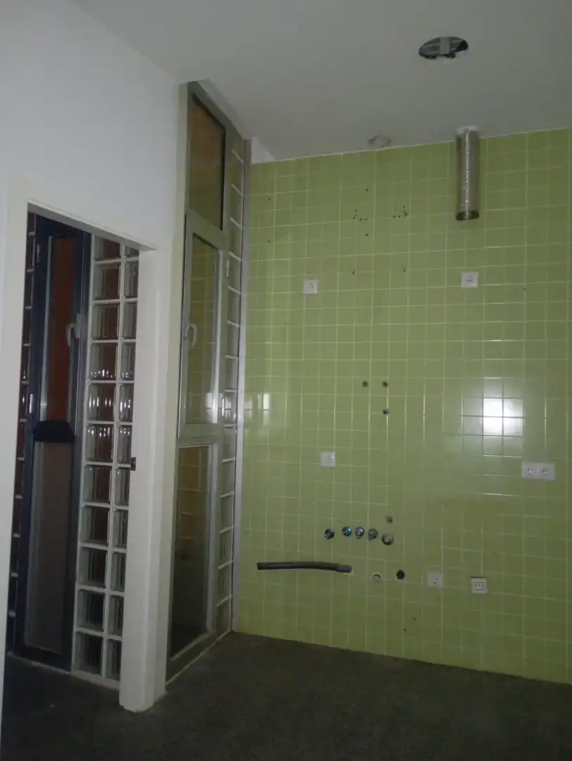 Baño de Piso en venta en Sevilla