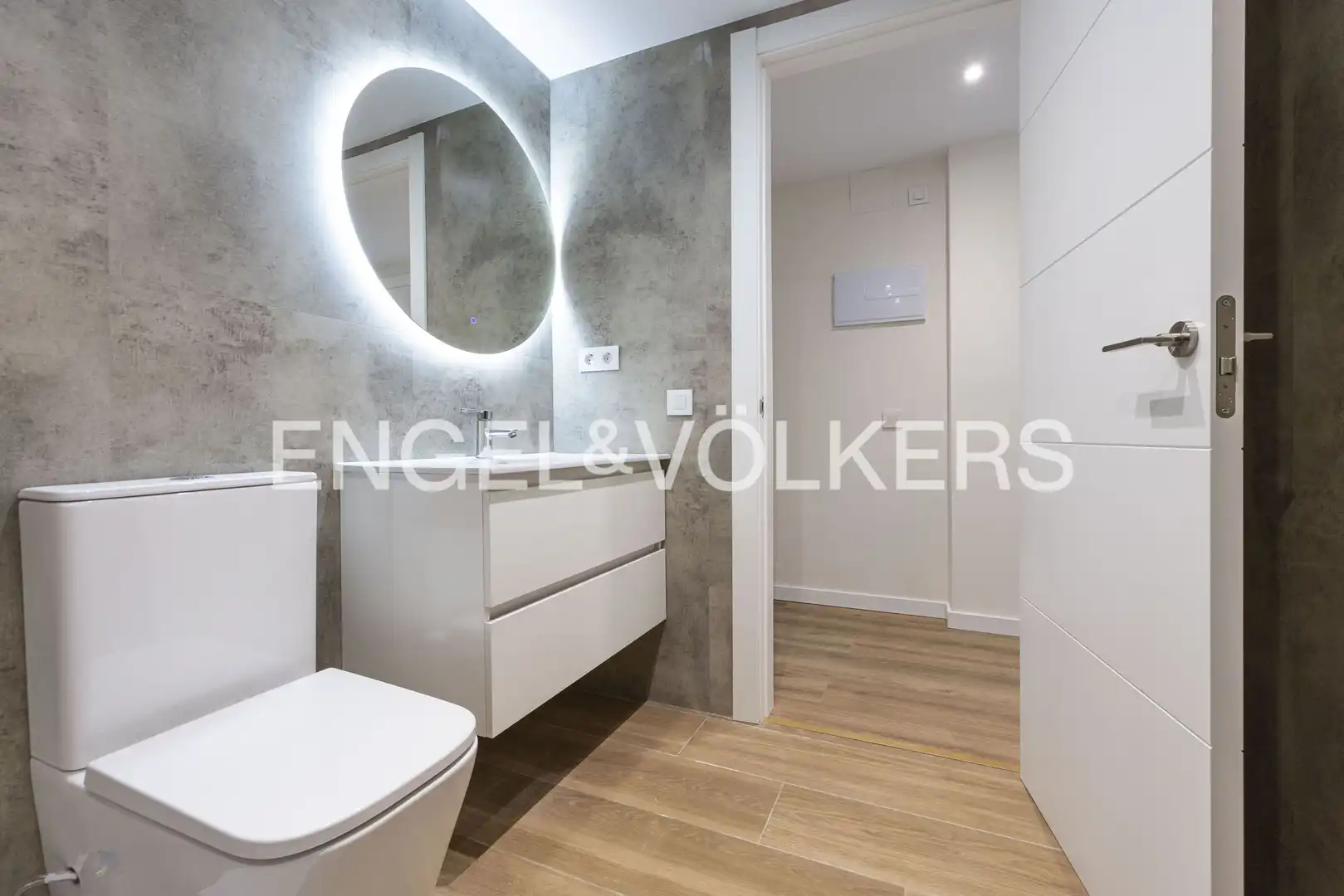 Baño de Dúplex en venta en Santa Perpètua de Mogoda con Calefacción, Parquet y Terraza