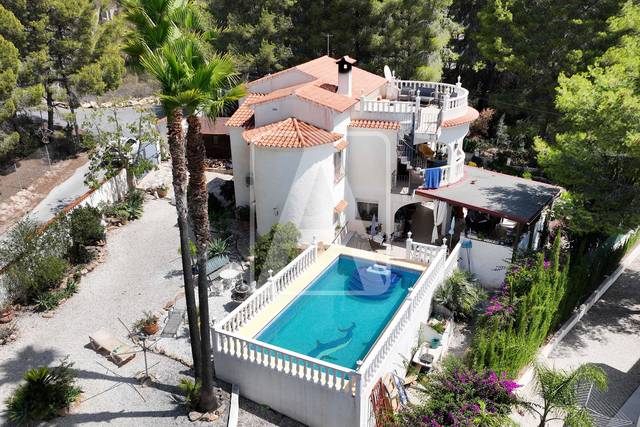 Casa-chalet en Venta en La Fustera