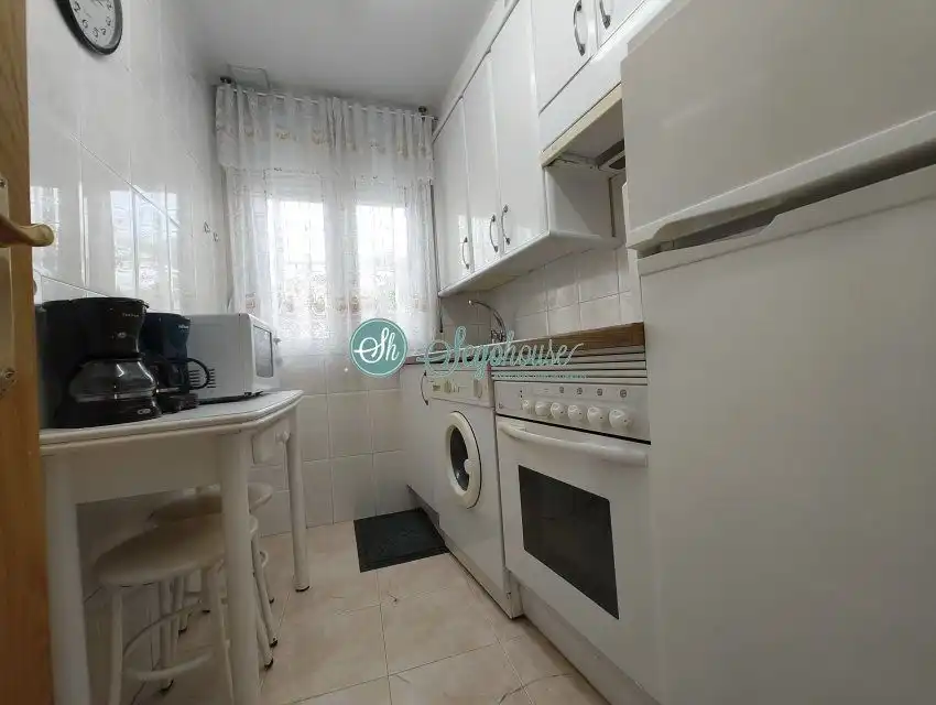 Cocina de Piso de alquiler en San Cristóbal de Segovia con Calefacción, Parquet y Amueblado