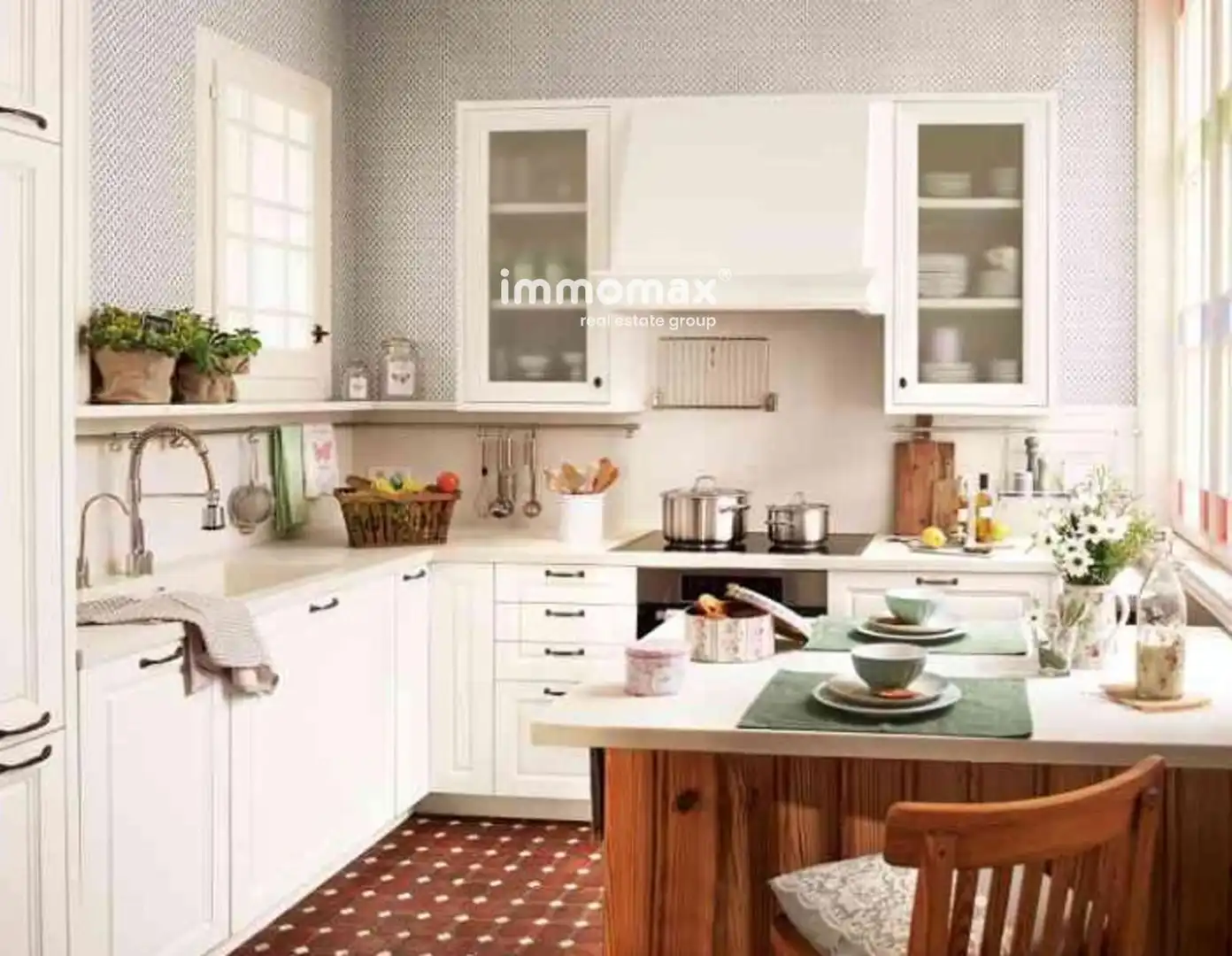 Cocina de Edificio en venta en Zaragoza