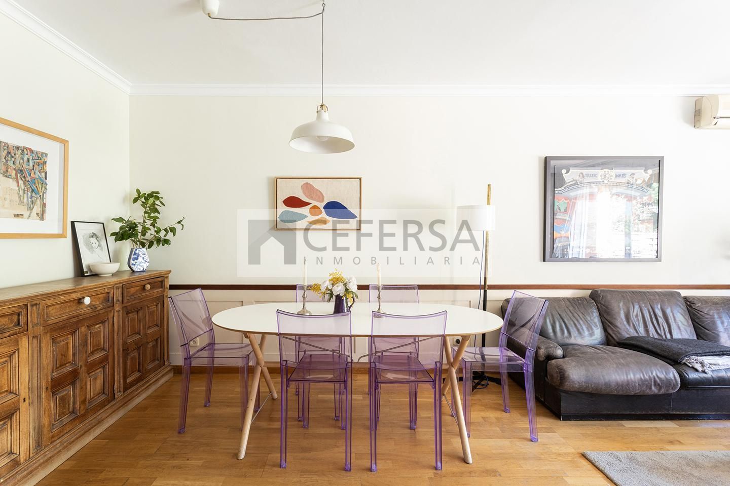 Menjador de Casa adosada en venda en Sant Just Desvern amb Aire condicionat, Calefacció i Jardí privat