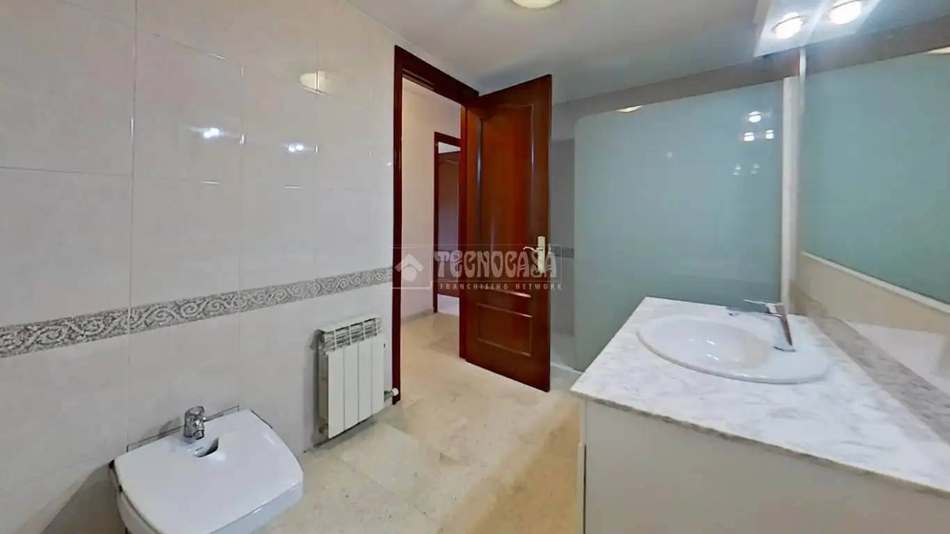 Baño de Piso en venta en Manresa con Aire acondicionado, Calefacción y Balcón
