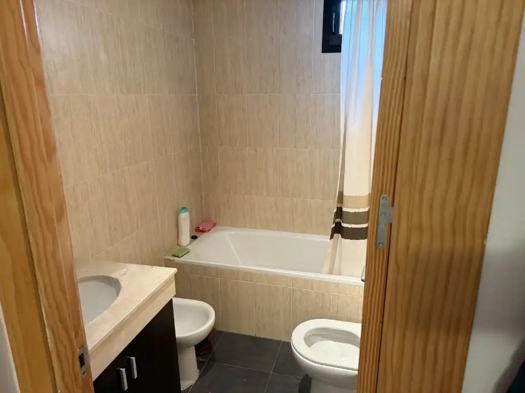 Wohnung mit Aufzug zur Miete in Calle de la Virgen de las Nieves, imagen 5