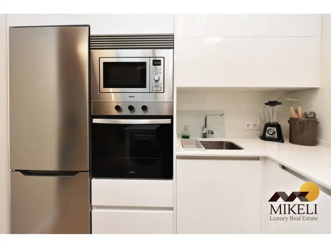 Cocina de Piso de alquiler en Santander con Calefacción, Jardín privado y Terraza