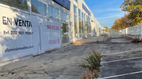 Foto 5 von Fabrikhallen zur Miete in Calle Picón, 11, La Portalada - Varea, Logroño